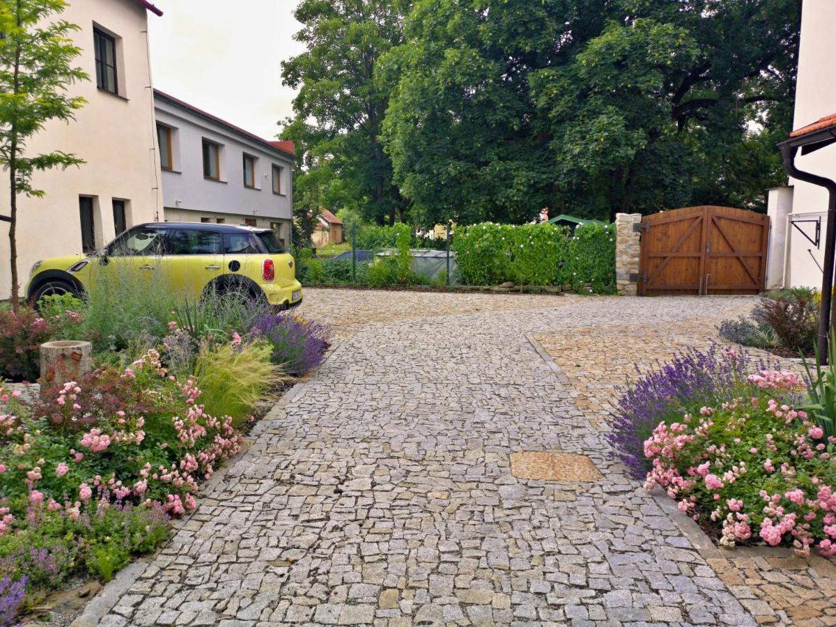 Apartmany Na Trojmezi, Byt Florian 斯拉沃尼采 外观 照片